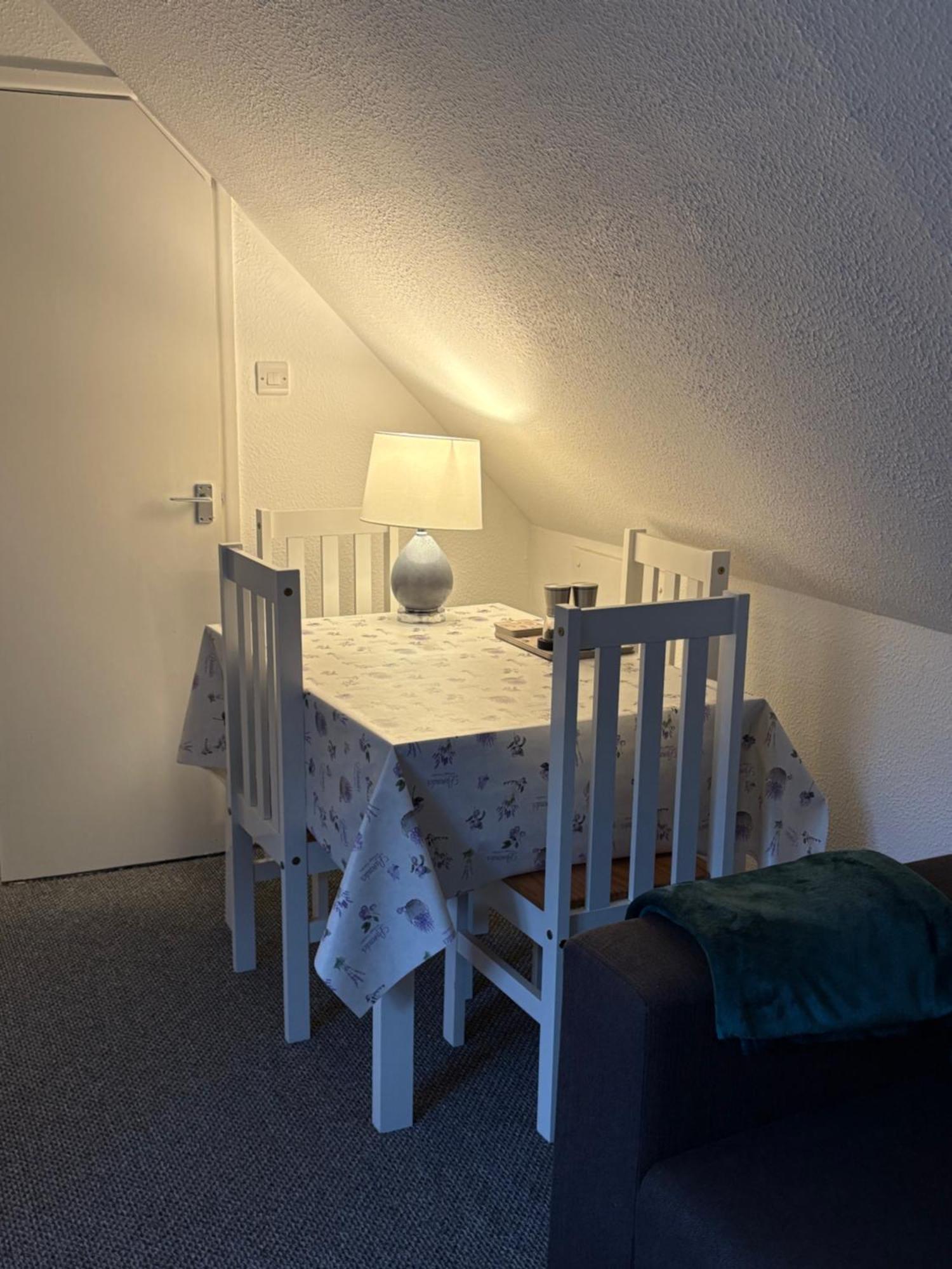 Self Catering Apartment, Jurassic Coast/Dorset แวร์แรม ภายนอก รูปภาพ
